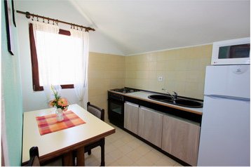 Croazia Privát Sutivan, Esterno